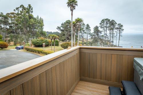 sea_side_room_ocean_cove_lodge_5