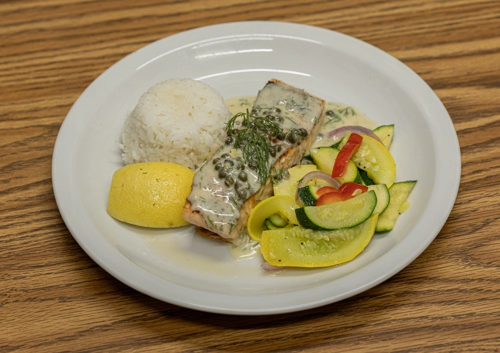 Restaurant and Bar at Ocean Cove Lodge with elegant décor and dining setup